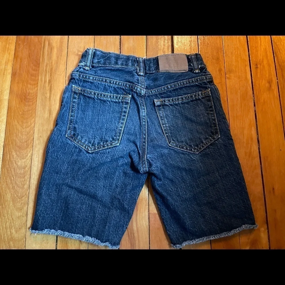 Euc Gap kids short jeans for boy size 7
